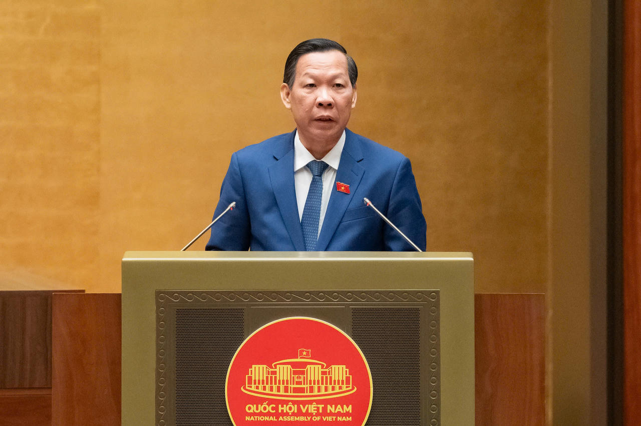 Chủ nhiệm Ủy ban Kinh tế và Tài chính Phan Văn Mãi.