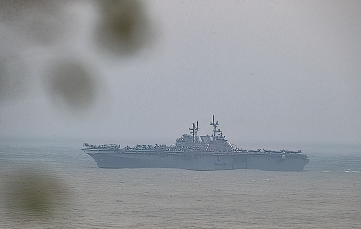 Cảng Đà Nẵng đón siêu hạm USS Tripoli của Hải quân Mỹ 