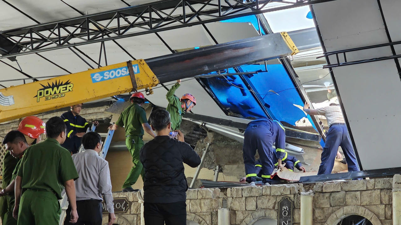 Sập dầm mái công trình khiến một công nhân tử vong ở Lâm Đồng 