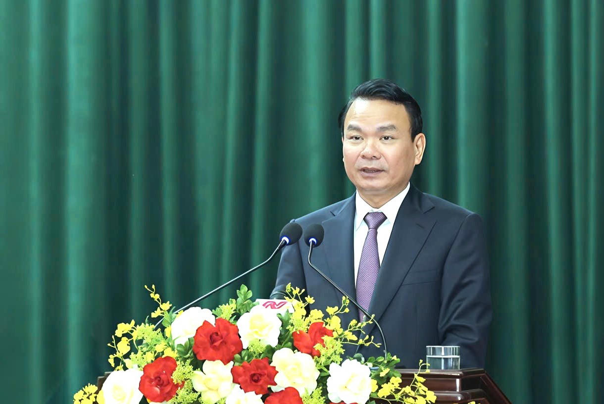 Bí thư Tỉnh ủy Ninh Bình Đặng Xuân Phong phát biểu chỉ đạo tại hội nghị