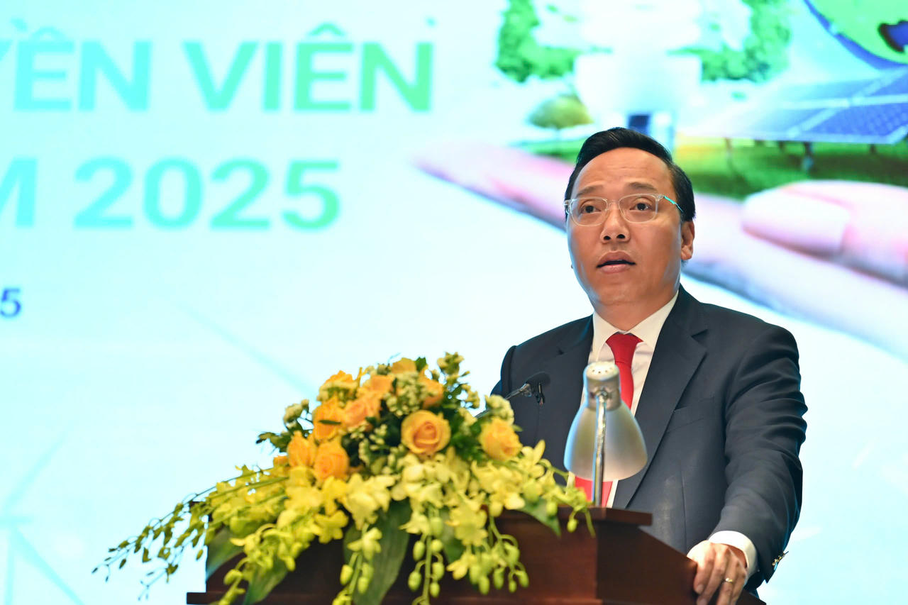 Thứ trưởng Bộ Công Thương phát biểu tại lễ trao giải.