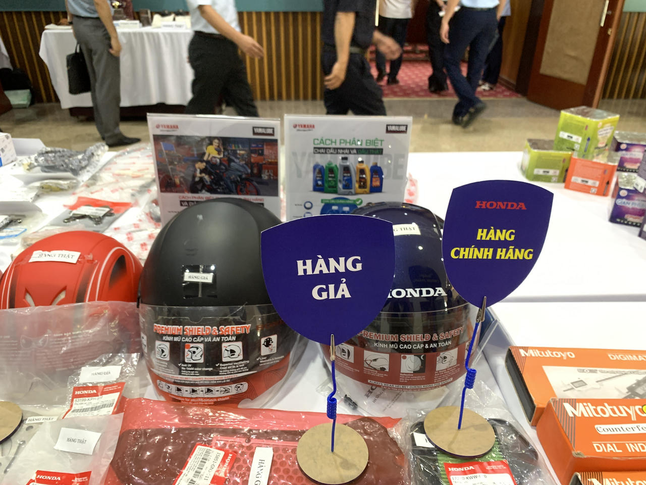 Mở đợt cao điểm chống buôn lậu, gian lận thương mại và hàng giả dịp Tết Bính Ngọ 2026