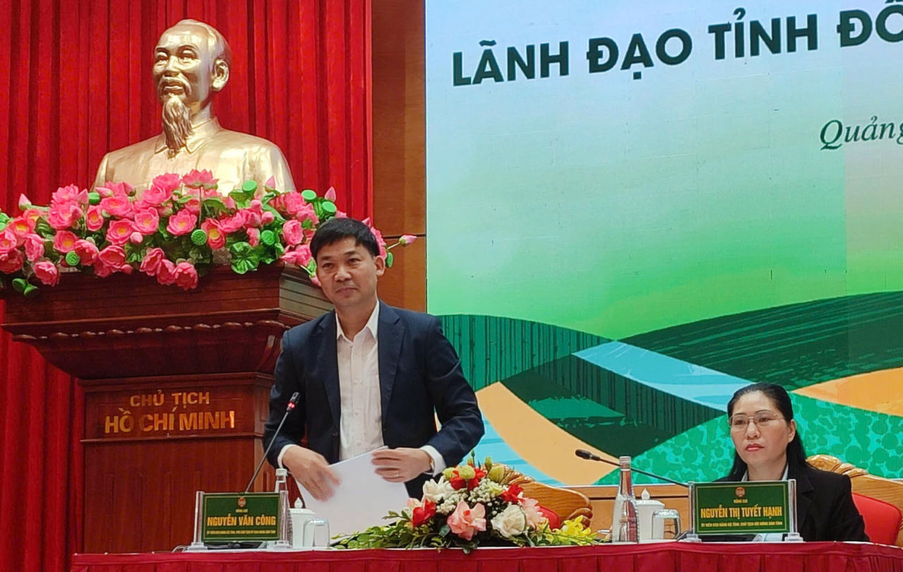 Ông Nguyễn Văn Công, Phó Chủ tịch UBND tỉnh Quảng Ninh chủ trì hội nghị lãnh đạo tỉnh đối thoại với nông dân năm 2025.