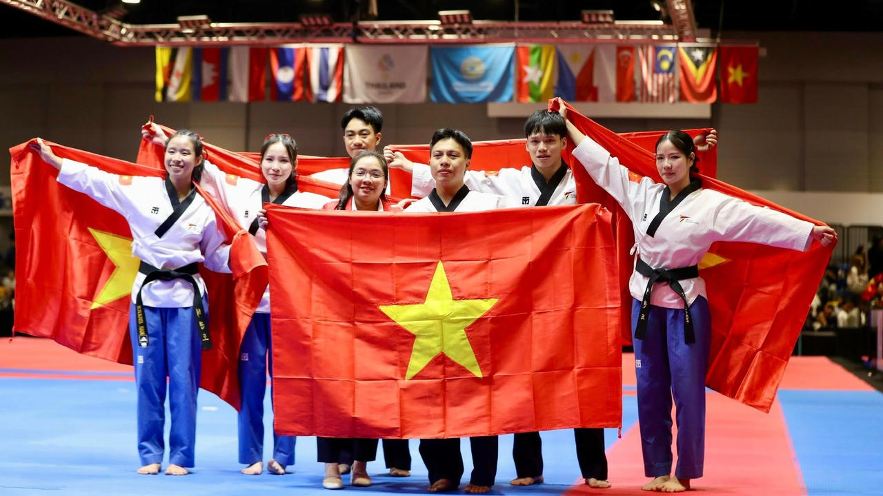 Taekwondo mang về tấm Huy chương vàng thứ 2 cho Đoàn Thể thao Việt Nam