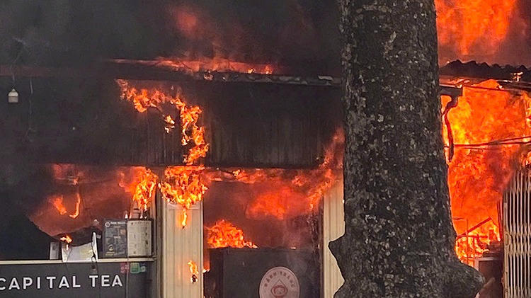 Cháy lớn trên phố Lò Đúc, Hà Nội