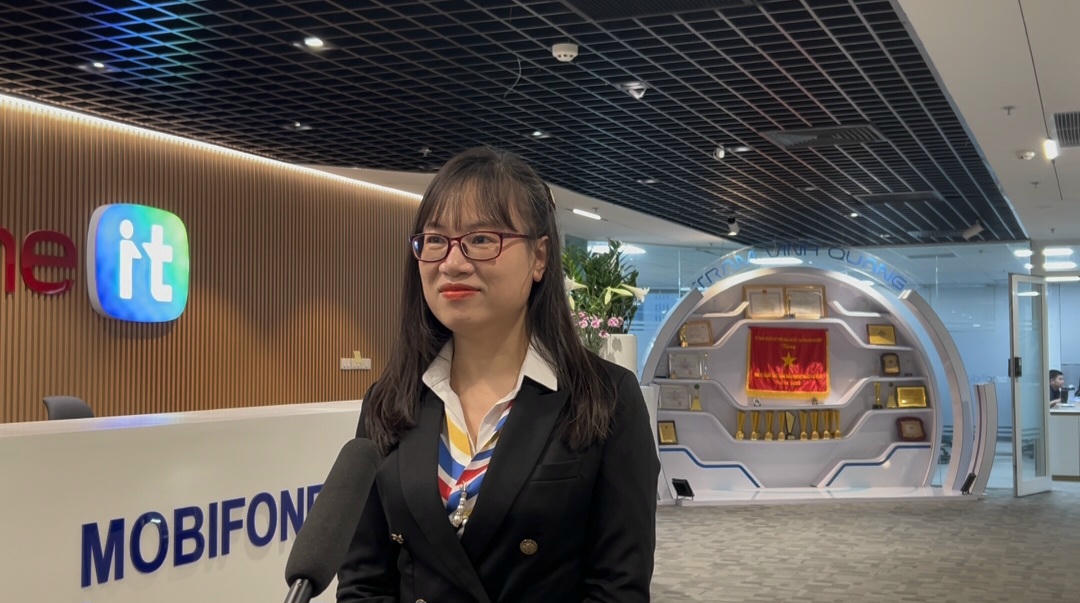 Bà Nguyễn Thị Kim Mị, đại diện Phòng Phát triển phần mềm 1, Trung tâm Công nghệ thông tin Mobifone.