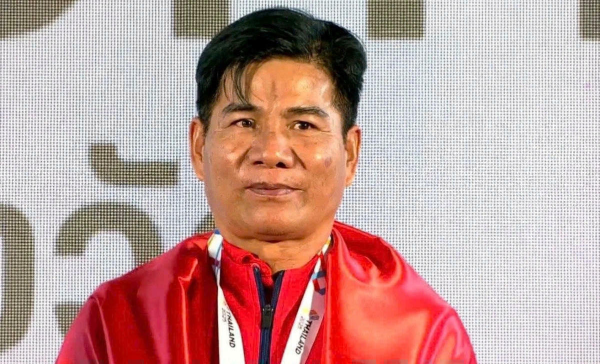 VĐV&nbsp;Nguyễn Văn Dũng xuất sắc giành HCV thứ tư cho&nbsp;Đoàn Thể thao Việt Nam. (Ảnh chụp màn hình)