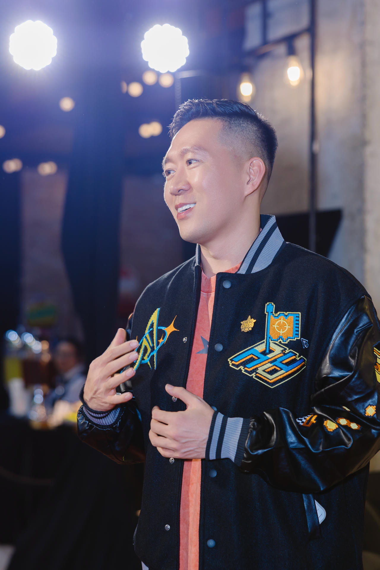 Đạo diễn Hoàng Nam muốn cổ vũ tinh thần vươn lên ở người trẻ. Ảnh: ĐPCC