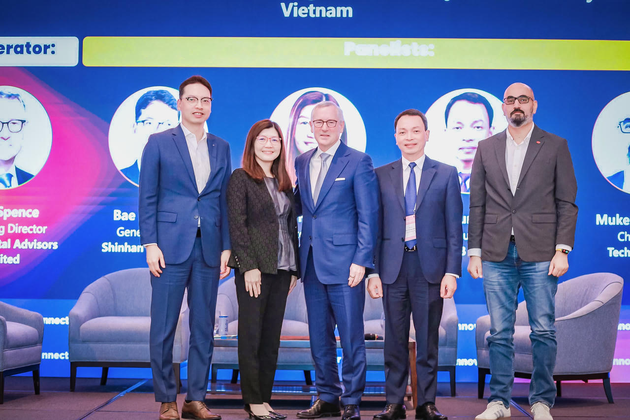 Đại diện MB Life tham gia hoạt động kết nối trong khuôn khổ InsurInnovator Connect Vietnam 2025.