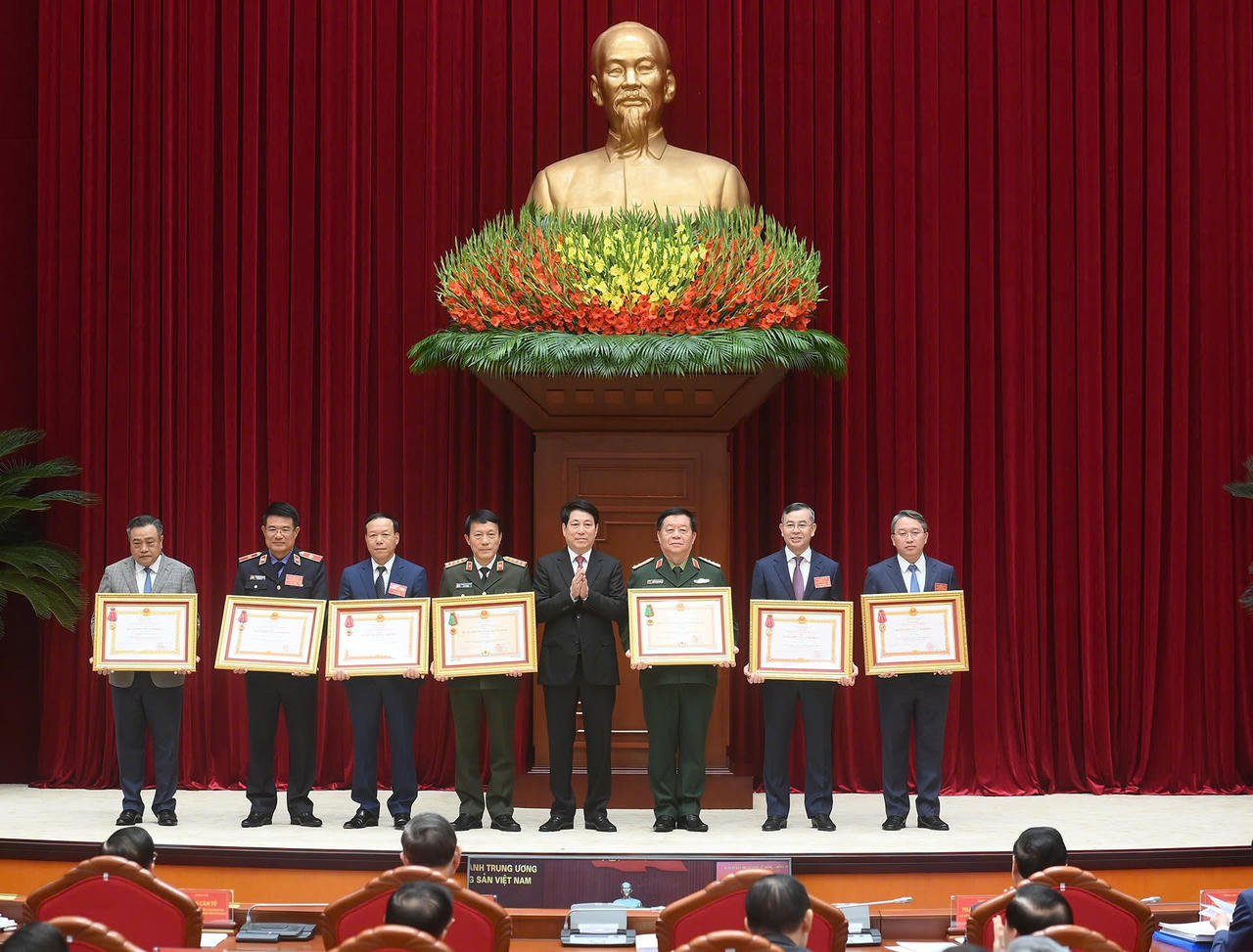 Thúc đẩy các điều kiện đảm bảo để cán bộ, đảng viên 'không cần', 'không muốn' tham nhũng