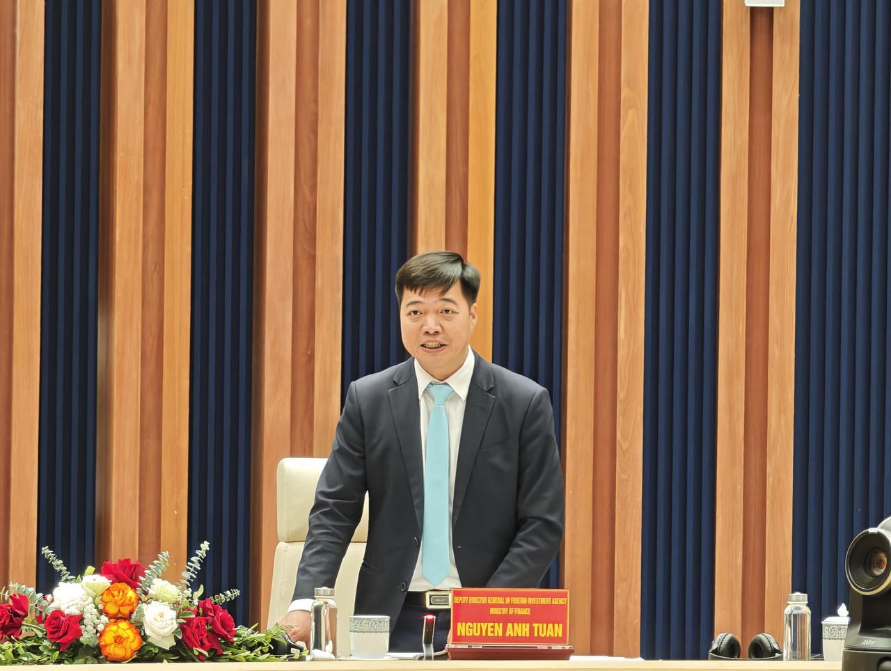 Phó Cục trưởng Cục Đầu tư nước ngoài (Bộ Tài chính) Nguyễn Tuấn Anh phát biểu tại Hội nghị.