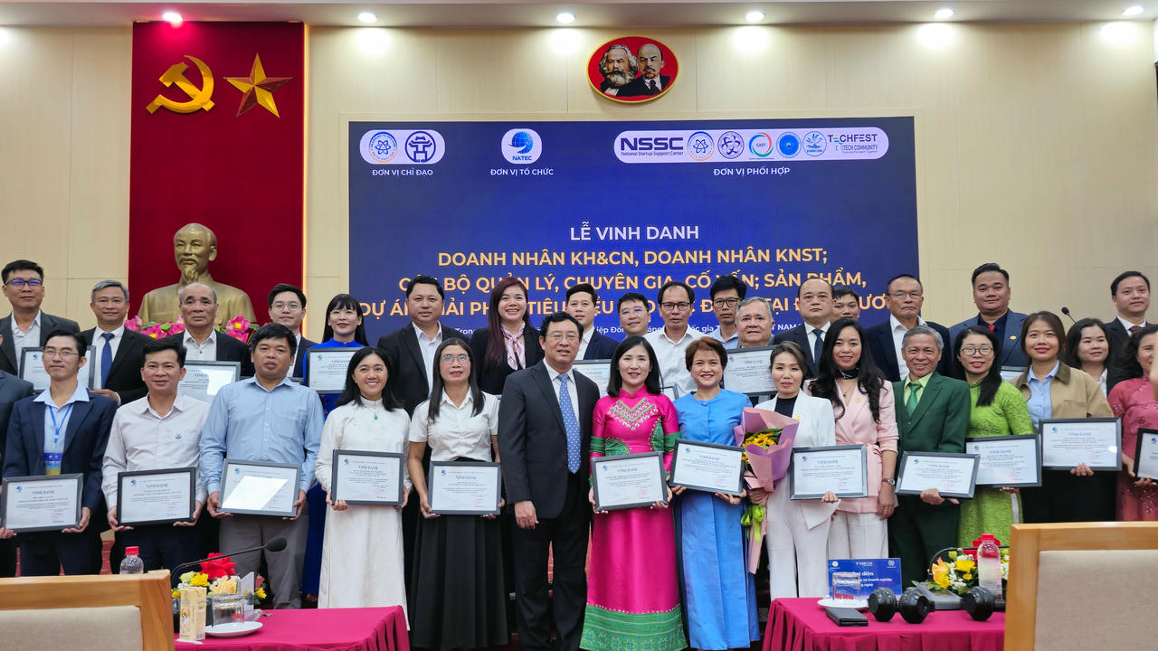 Đổi mới sáng tạo là “con đường” đưa Việt Nam vượt bẫy thu nhập trung bình