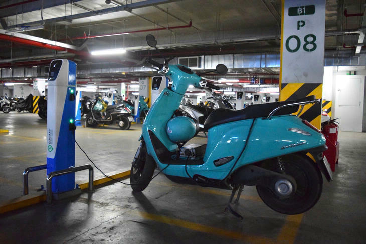 Bộ Xây dựng đề xuất bổ sung quy chuẩn an toàn với chung cư có lắp trạm sạc xe điện