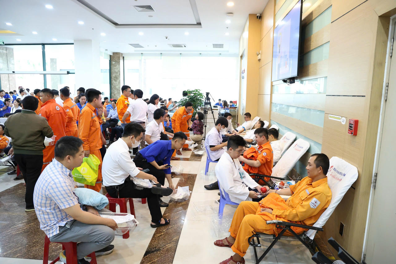 Tuần lễ hồng đã trở thành hoạt động mang đậm dấu ấn văn hóa doanh nghiệp.