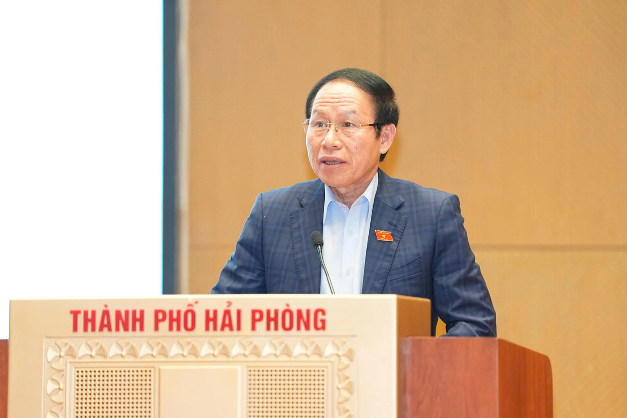 Bí thư Thành ủy Hải Phòng Lê Tiến Châu phát biểu tại Hội nghị.