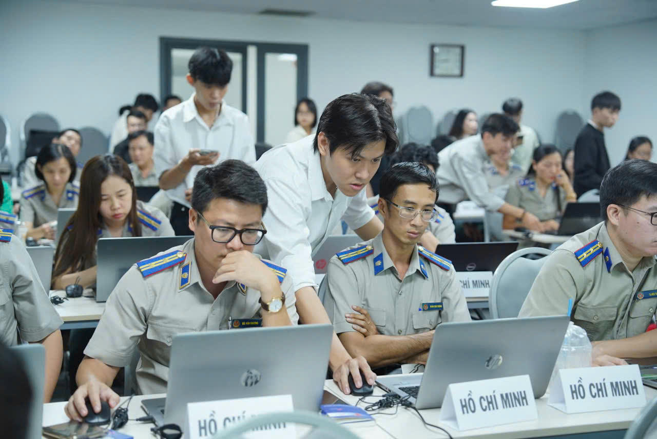 Thi hành án dân sự Thành phố Hồ Chí Minh tham dự lớp tập huấn Phần mềm Tổ chức thi hành án