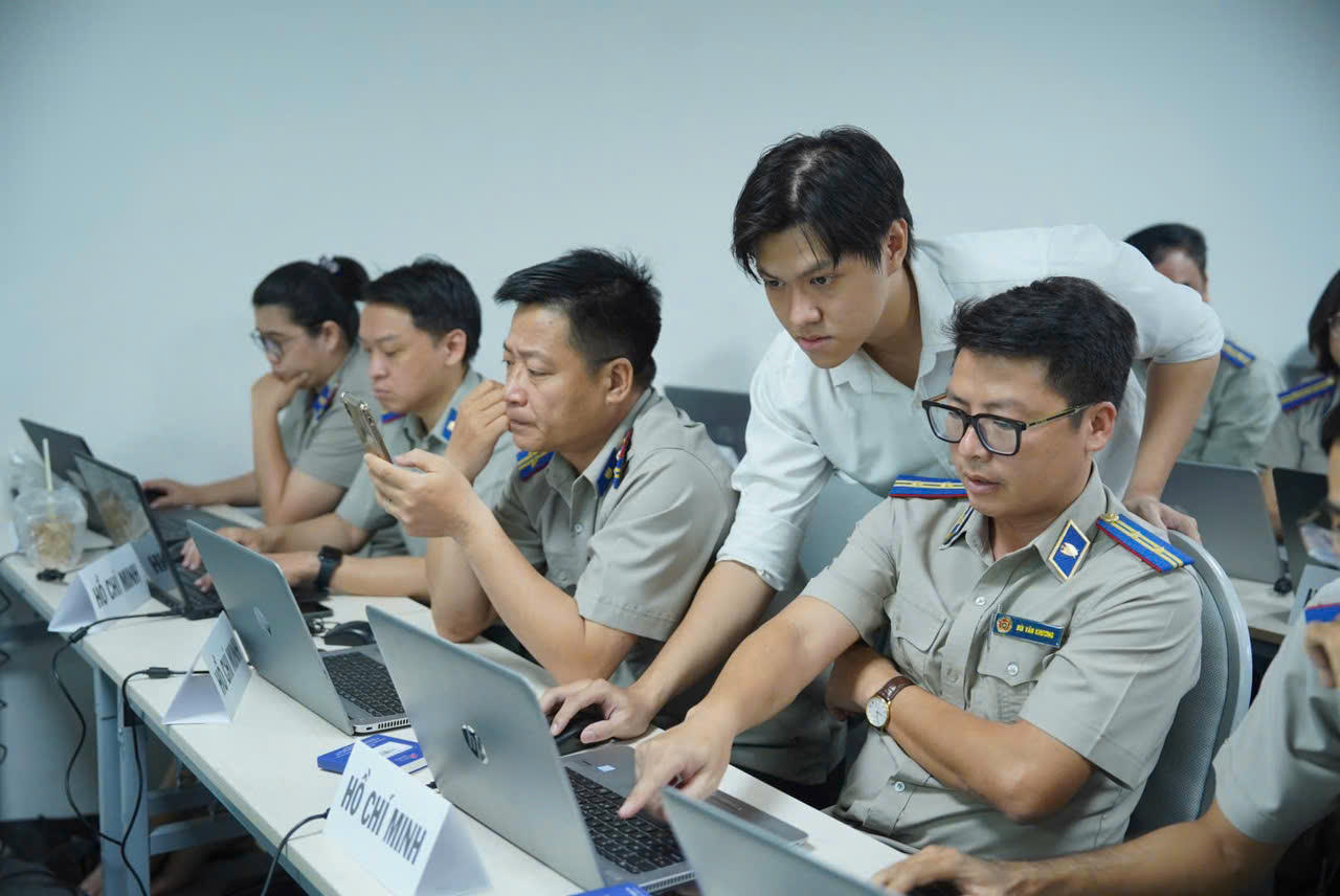 Thi hành án dân sự Thành phố Hồ Chí Minh tham dự lớp tập huấn Phần mềm Tổ chức thi hành án