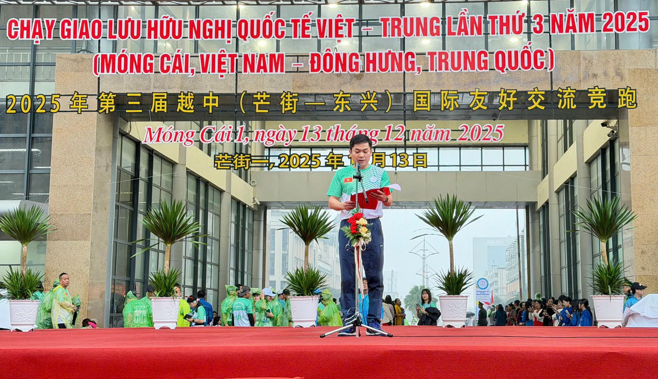 Chương trình chạy giao lưu hữu nghị Quốc tế Việt - Trung
