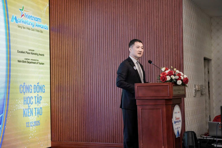 Ông Bùi Văn Mạnh - Giám đốc Sở Du lịch Ninh Bình phát biểu tại buổi lễ trao giải.