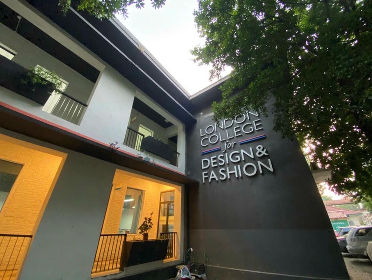 Bộ GD&ĐT siết chặt kiểm tra sau phản ánh về vụ bằng đại học nước ngoài không được công nhận