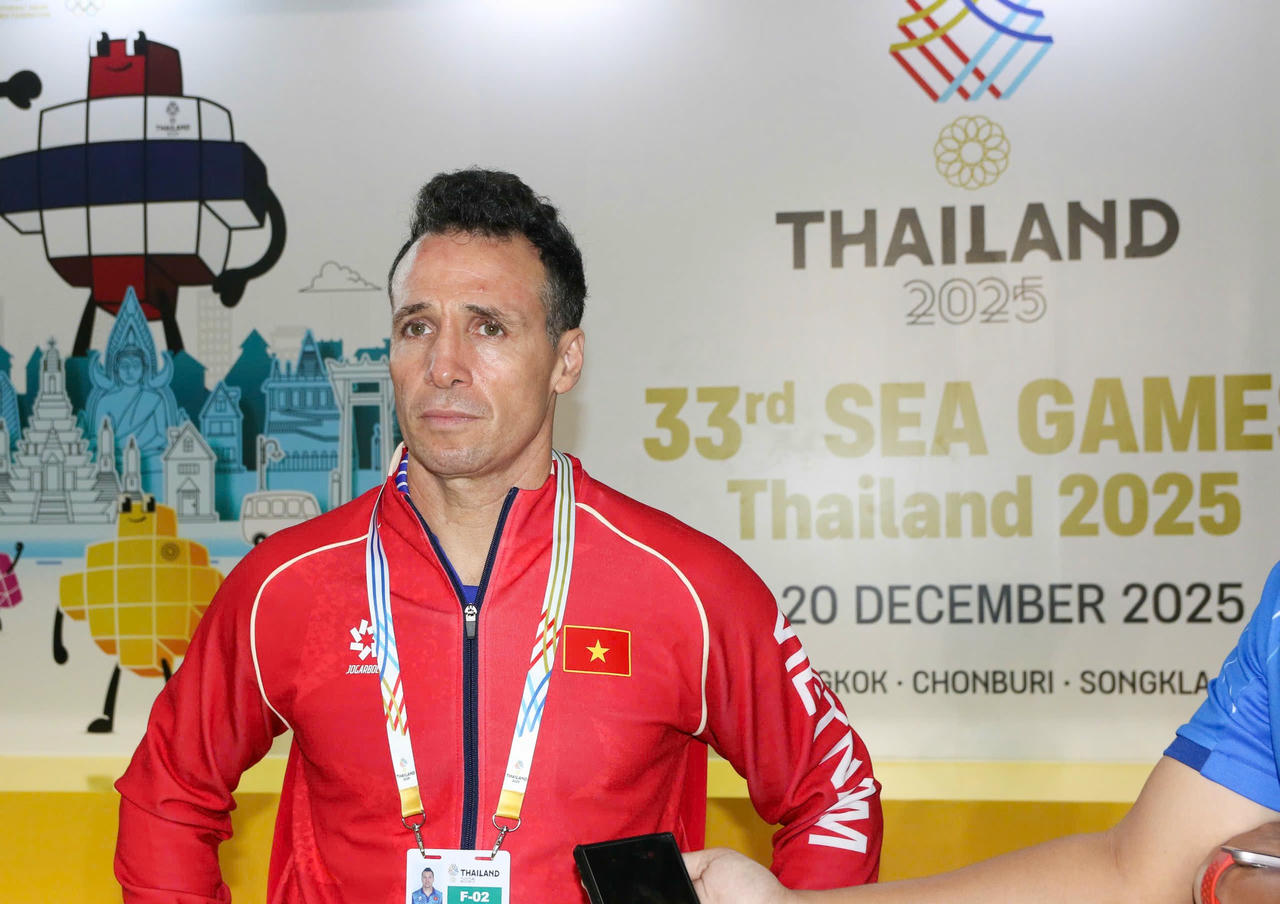 HLV Diego Giustozzi của đội tuyển futsal Việt Nam (Ảnh VFF)