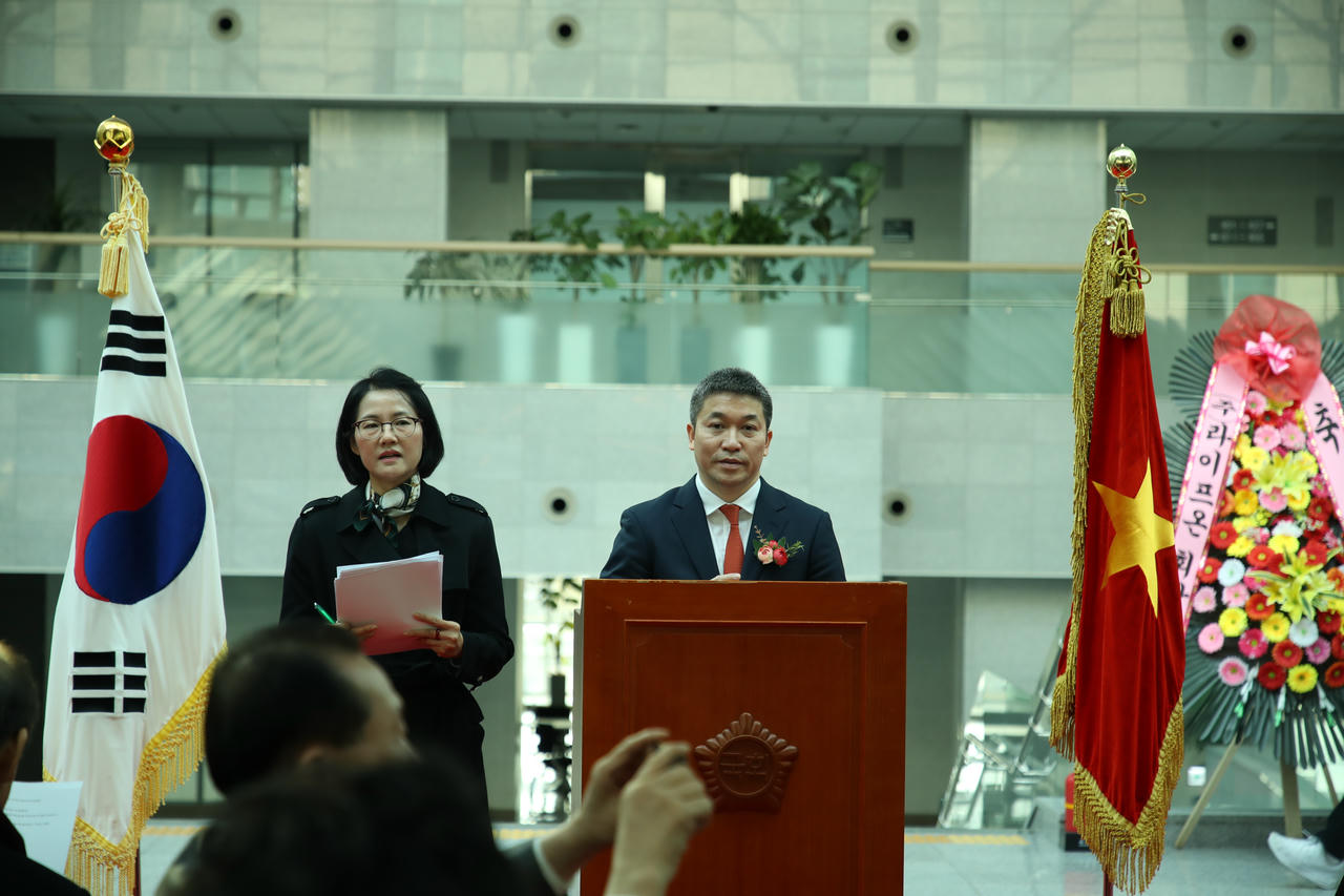 ông PHan Anh Sơn, Chủ tịch Liên hiệp các tổ chức hữu nghị Việt Nam phát biểu