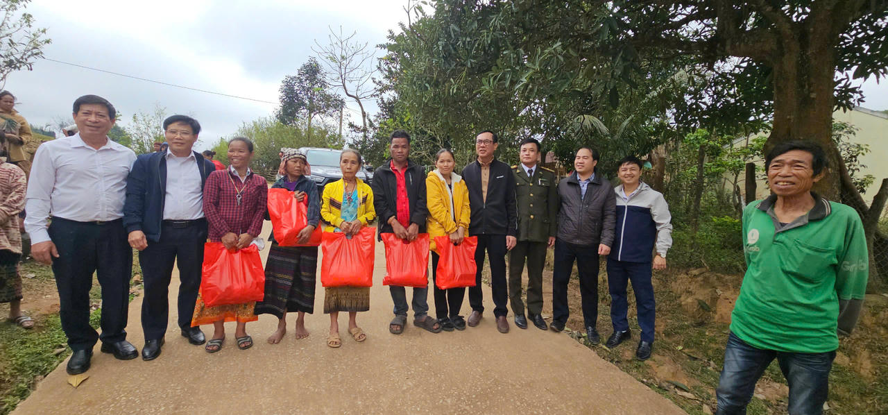 Du lịch có trách nhiệm giúp người dân vùng đệm có thêm việc làm và cơ hội thoát nghèo bền vững.