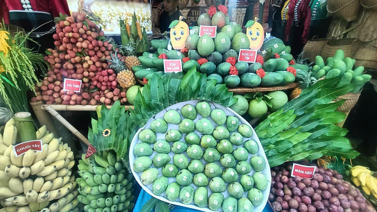 Nhiều sản phẩm nông nghiệp Yên Châu được công nhận sản phẩm OCOP và được tiêu thụ tại nhiều thị trường trong nước.