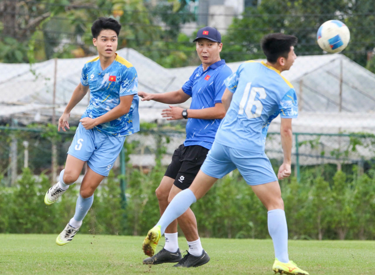 U22 Việt Nam tích cực tập luyện trước trận chung kết (Ảnh VFF)