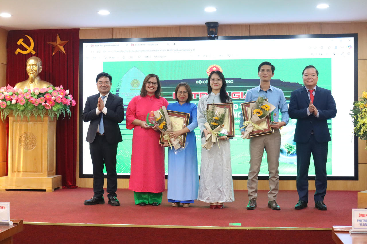 Báo Pháp luật Việt Nam giành giải B, Giải Báo chí viết về Bảo vệ môi trường ngành Công Thương