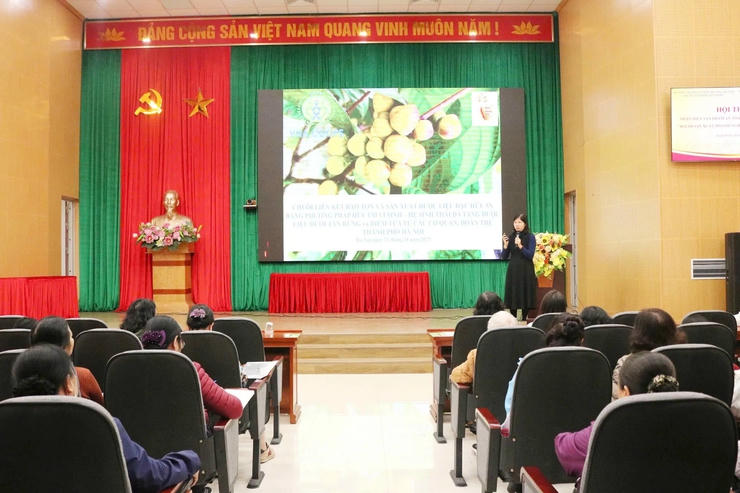 Quang cảnh hội thảo.