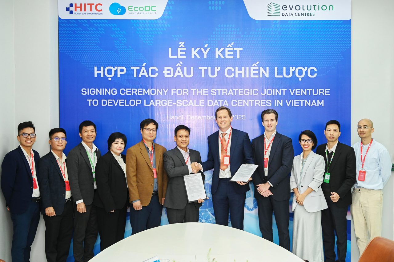 Đại diện HITC và Evolution tại buổi lễ ký kết thỏa thuận đầu tư chiến lược – đánh dấu bước ngoặt cho hạ tầng số Việt Nam.