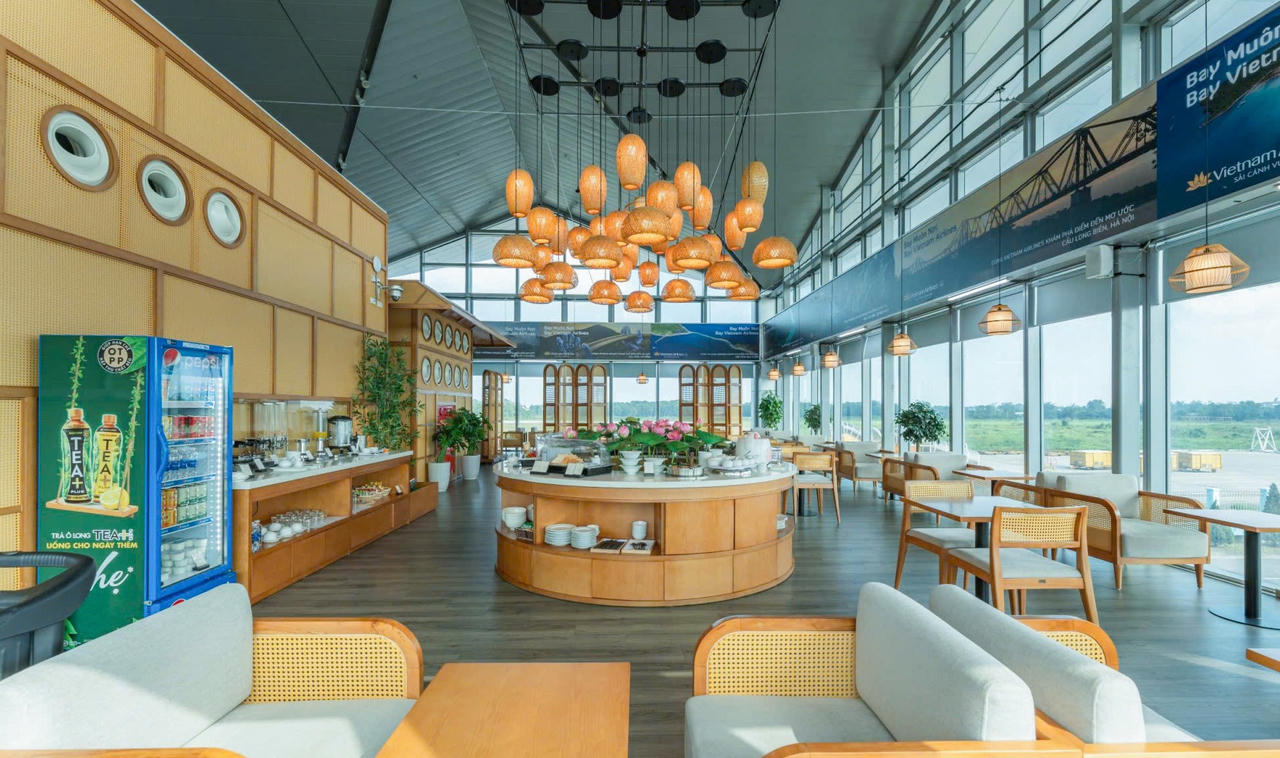 Sân bay Vinh 'đẹp như tranh vẽ' sau nâng cấp mở rộng