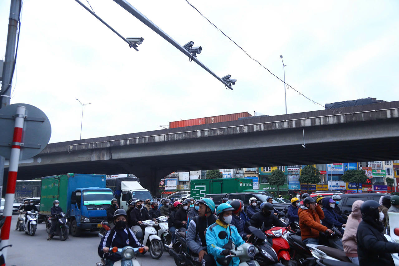 Hệ thống camera có thể đo đếm lượng phương tiện, điều chỉnh chu kỳ đèn theo thời gian thực