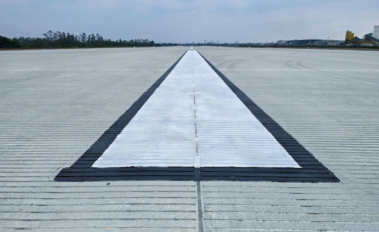 Sân bay Vinh 'đẹp như tranh vẽ' sau nâng cấp mở rộng