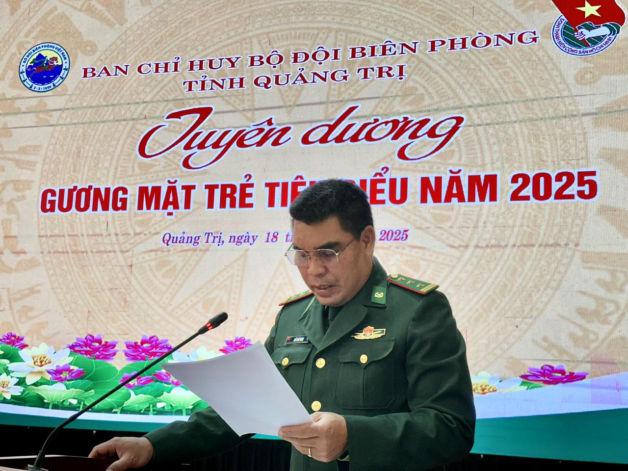 Đại tá Hồ Phú Vinh, Phó Chính uỷ Ban Chỉ huy Bộ đội Biên phòng tỉnh phát biểu chỉ đạo.