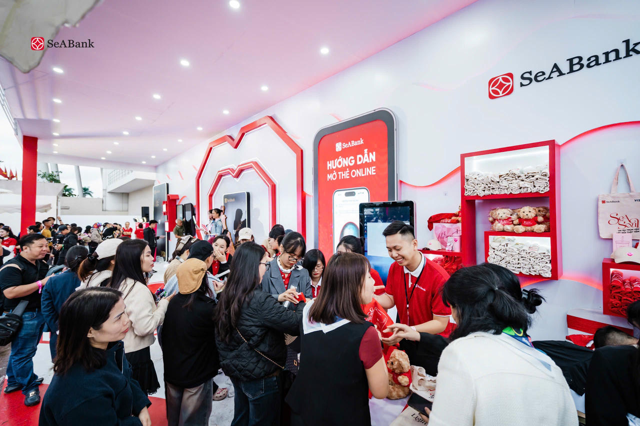 Dấu ấn See The Light: Kết nối 40.000 tri âm bằng xúc cảm
