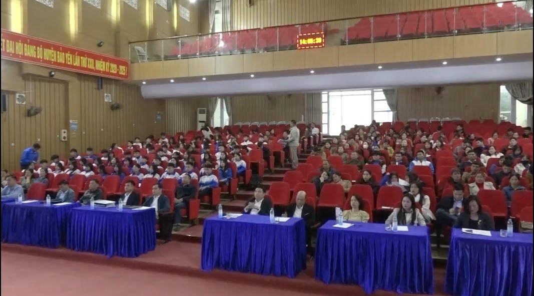 Quang cảnh buổi tọa đàm