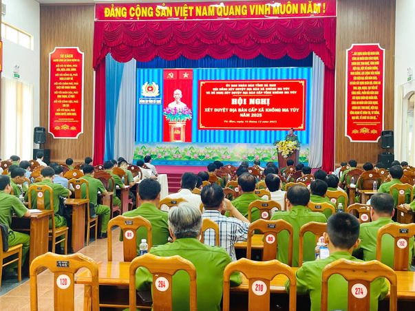 Cà Mau: Công nhận 19 xã đạt tiêu chí “địa bàn không ma túy” năm 2025