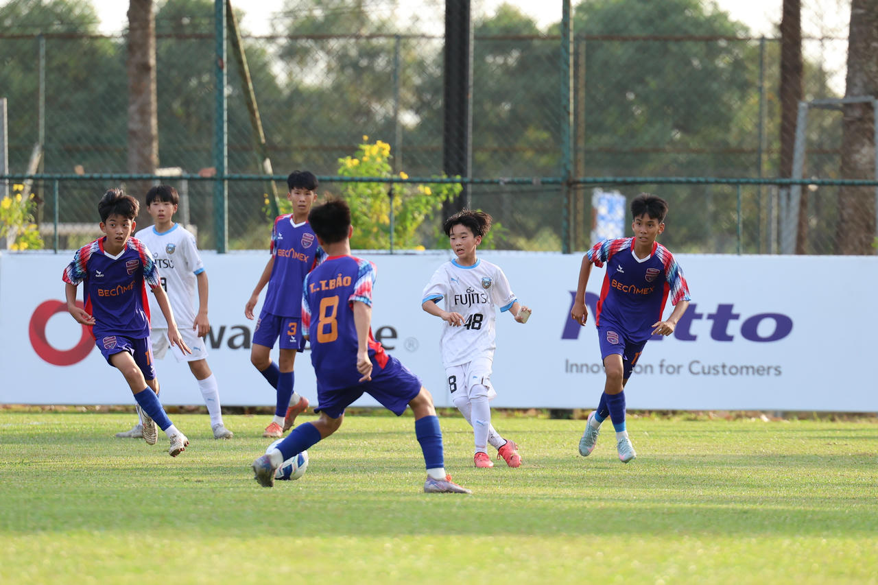 Các cầu thủ thi đấu tại&nbsp;Giải bóng đá Thiếu niên Quốc tế U-13 Việt Nam - Nhật Bản.&nbsp;