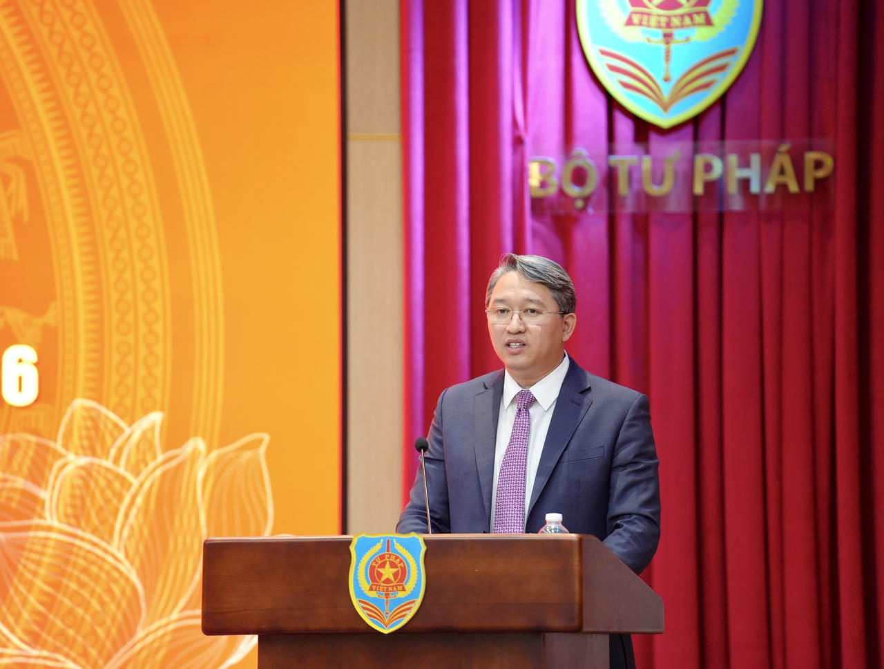 Bộ trưởng Nguyễn Hải Ninh phát biểu tại Hội nghị.