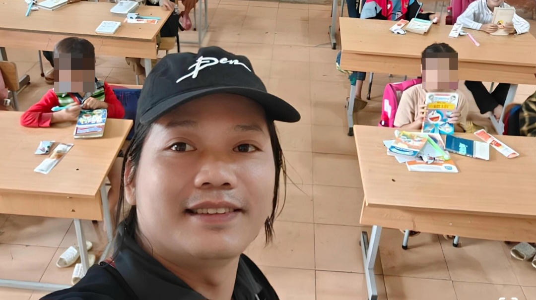 Ông Hoàng Hoa Trung, người sáng lập dự án. (Ảnh: FBNV).