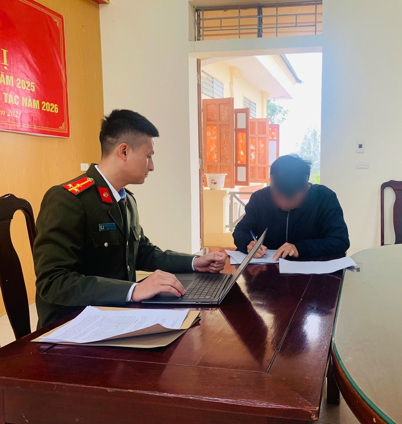 Bình luận sai sự thật, xúc phạm lực lượng sát hạch giao thông, một người bị xử phạt