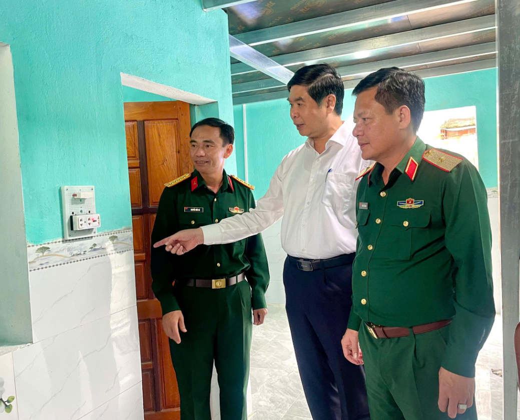 Quân đoàn 34 thần tốc xây nhà cho người dân sau thiên tai