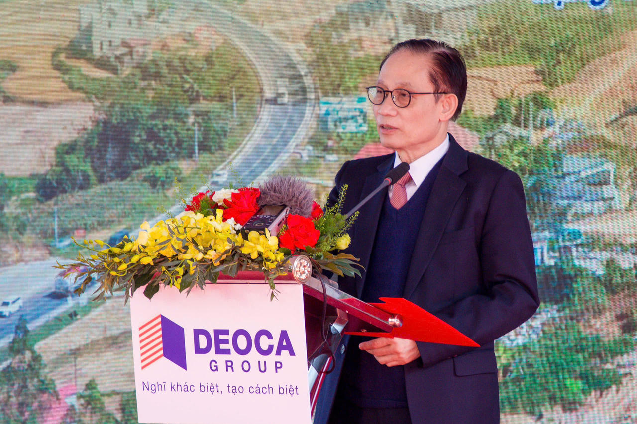 Bộ trưởng Bộ Ngoại giao Lê Hoài Trung.