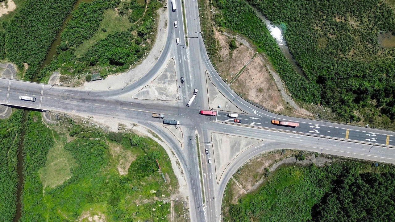 Dự án nút giao Quốc lộ 14B - tuyến cao tốc Đà Nẵng - Quảng Ngãi sẽ tháo điểm nghẽn giao thông ở cửa ngõ phía Tây Nam TP Đà Nẵng.