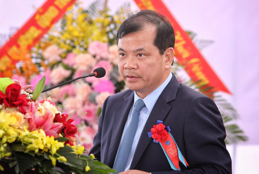Phó Chủ tịch UBND tỉnh Phan Thế Tuấn phát biểu tại Lễ khởi công.