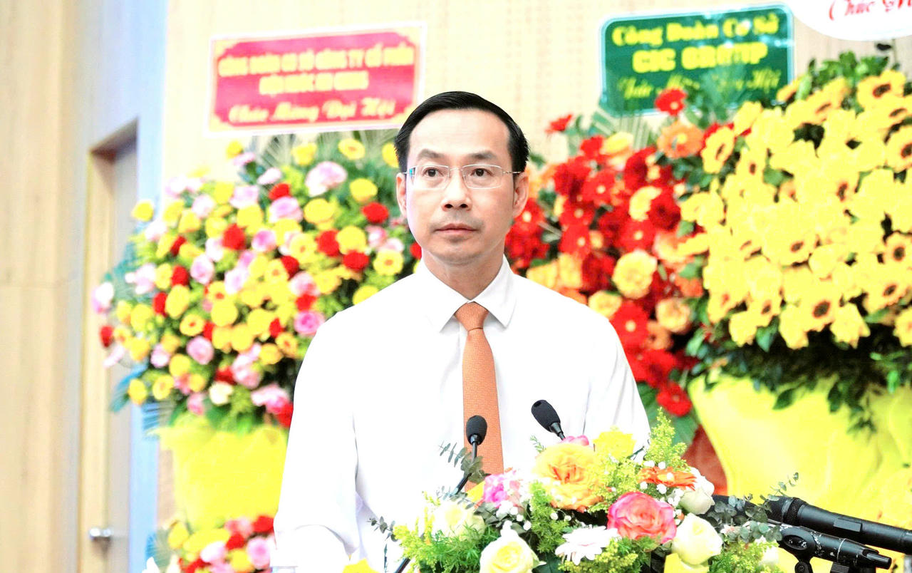 Phó Bí thư Thường trực Tỉnh ủy, Chủ tịch HĐND tỉnh An Giang Nguyễn Thanh Nhàn phát biểu chỉ đạo tại Đại hội.