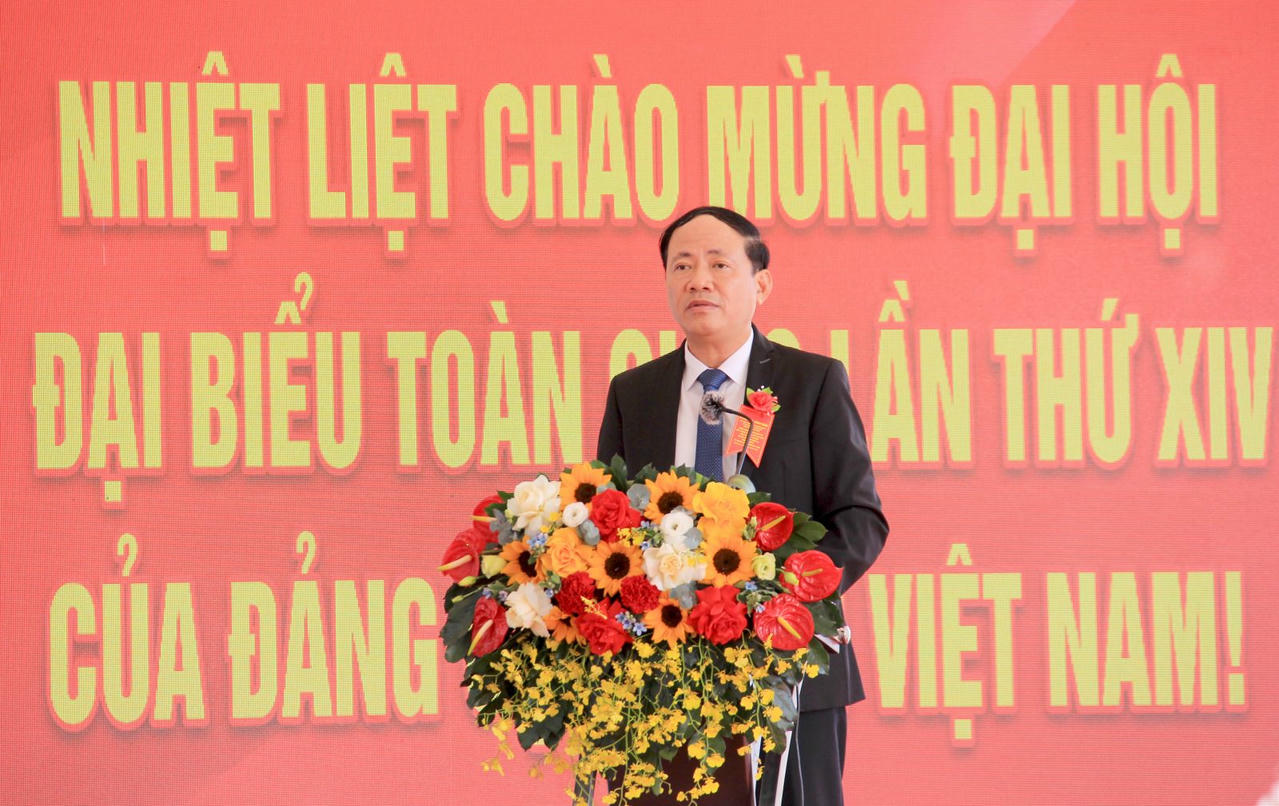 Chủ tịch UBND tỉnh Gia Lai Phạm Anh Tuấn phát biểu tại lễ khởi công.