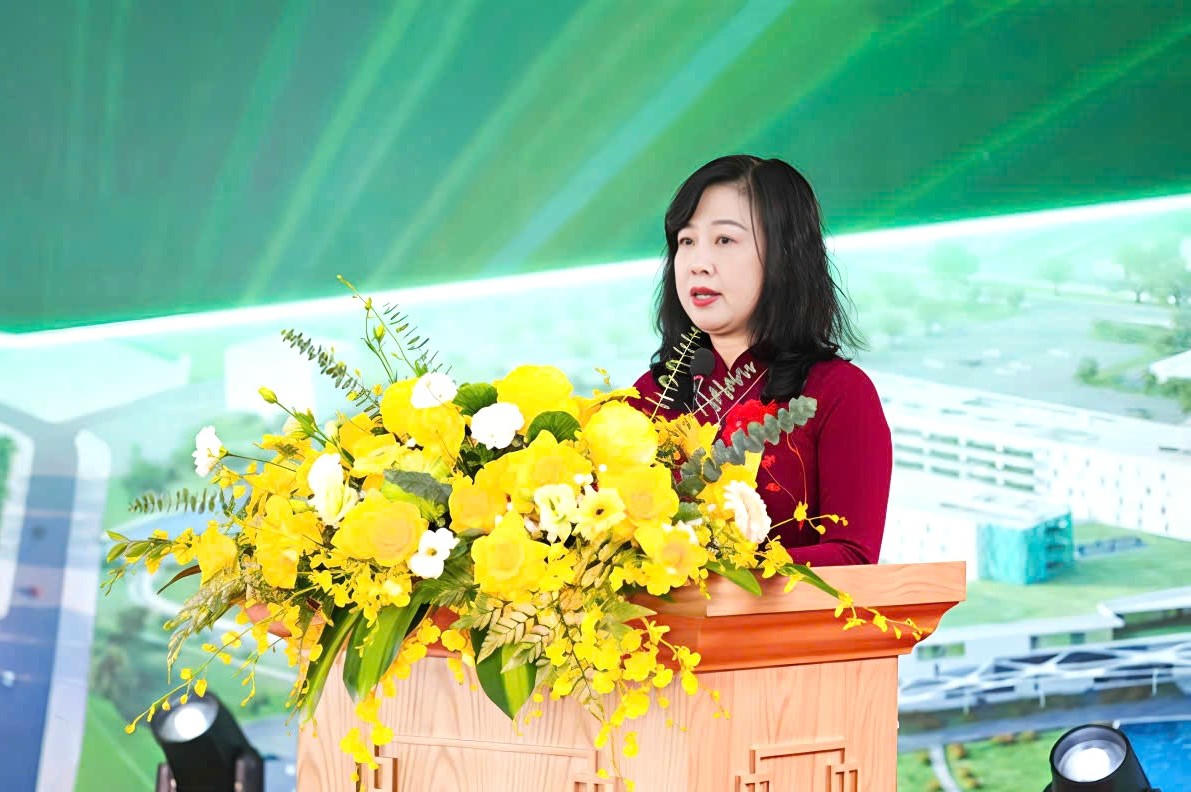 Bộ trưởng Bộ Y tế Đào Hồng Lan phát biểu tại lễ khánh thành.